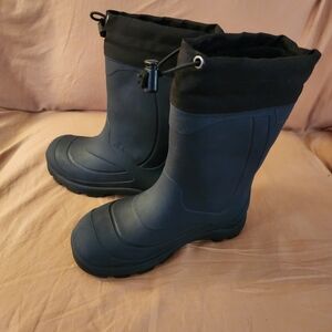 Kamik Snobuster Big Boy Boots Size 2 Insulated/Waterproof